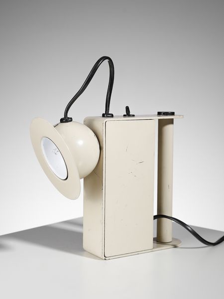 GAE AULENTI (1927-2012) & PIERO CASTIGLIONI (1944) : Lampada da tavolo mod. Minibox per Stilnovo, Milano  - Asta Asta 458 | DESIGN E ARTI DECORATIVE DEL NOVECENTO Online - Associazione Nazionale - Case d'Asta italiane