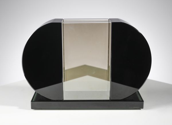 SOTTSASS ETTORE (1917 - 2007) : Vaso per Fontana Arte, Milano  - Asta Asta 458 | DESIGN E ARTI DECORATIVE DEL NOVECENTO Online - Associazione Nazionale - Case d'Asta italiane