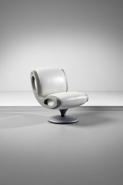 NEWSON MARC (n. 1963) : Poltrona girevole mod. Gluon per Moroso, Italia  - Asta Asta 458 | DESIGN E ARTI DECORATIVE DEL NOVECENTO Online - Associazione Nazionale - Case d'Asta italiane