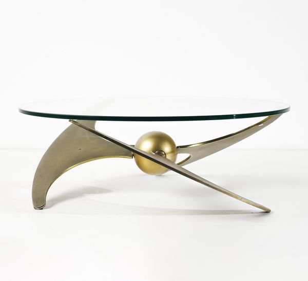 CAMPANINI LUCIANO : Tavolo da salotto ad altezza variabile mod. Propeller per Cama, Italia  - Asta Asta 458 | DESIGN E ARTI DECORATIVE DEL NOVECENTO Online - Associazione Nazionale - Case d'Asta italiane