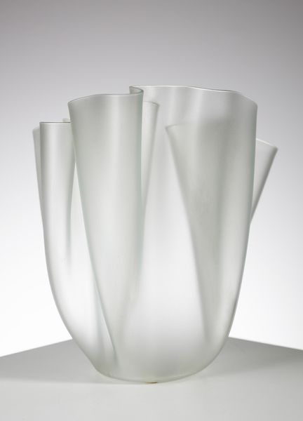 CHIESA PIETRO (1892 - 1948) : Vaso Cartoccio mod. 2029 per Fontana Arte, Milano  - Asta Asta 458 | DESIGN E ARTI DECORATIVE DEL NOVECENTO Online - Associazione Nazionale - Case d'Asta italiane