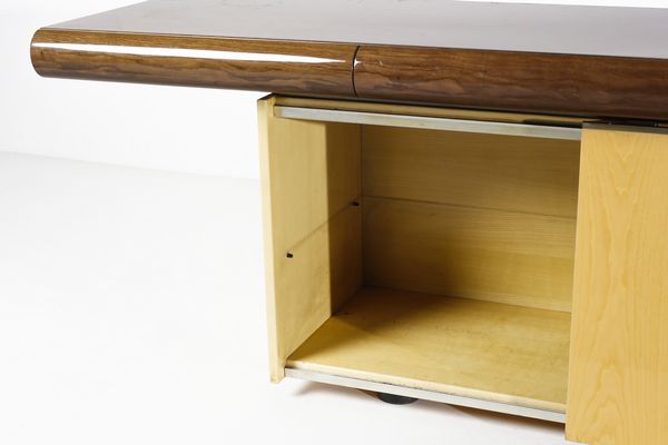 OFFREDI GIOVANNI (1927 - 2007) : attribuito. Credenza probabile produzione per Saporiti, Besnate  - Asta Asta 458 | DESIGN E ARTI DECORATIVE DEL NOVECENTO Online - Associazione Nazionale - Case d'Asta italiane