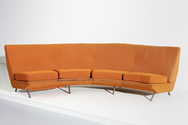 ZANUSO MARCO (1916 - 2001) : Divano a quattro posti mod. IX Triennale (versione curva) per Arflex, Milano  - Asta Asta 458 | DESIGN E ARTI DECORATIVE DEL NOVECENTO Online - Associazione Nazionale - Case d'Asta italiane