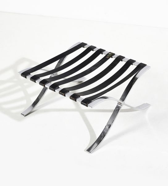 MIES VAN DER ROHE LUDWIG (1886 - 1969) : Coppia di poggiapiedi della serie Barcelona per Knoll International, USA  - Asta Asta 458 | DESIGN E ARTI DECORATIVE DEL NOVECENTO Online - Associazione Nazionale - Case d'Asta italiane