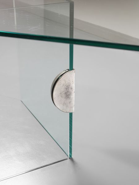 CELADA GIANNI (n. 1935) : Tavolo mod. Merlino per Fontana Arte, Milano  - Asta Asta 458 | DESIGN E ARTI DECORATIVE DEL NOVECENTO Online - Associazione Nazionale - Case d'Asta italiane