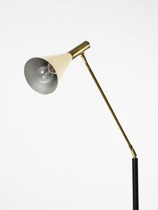 MANIFATTURA ITALIANA : Lampada da terra con braccio snodabile  - Asta Asta 458 | DESIGN E ARTI DECORATIVE DEL NOVECENTO Online - Associazione Nazionale - Case d'Asta italiane