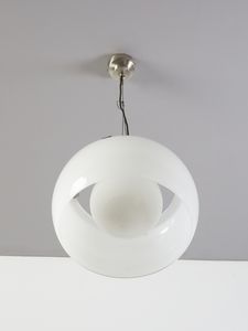 MAGISTRETTI VICO (1920 - 2006) : Coppia di lampade a sospensione della serie Omega per Artemide, Milano  - Asta Asta 458 | DESIGN E ARTI DECORATIVE DEL NOVECENTO Online - Associazione Nazionale - Case d'Asta italiane