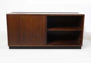 BORSANI OSVALDO (1911 - 1985) : Cassettiera e credenza ad ante scorrevoli perTecno, Varedo  - Asta Asta 458 | DESIGN E ARTI DECORATIVE DEL NOVECENTO Online - Associazione Nazionale - Case d'Asta italiane