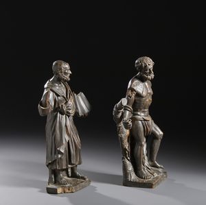 SCULTORE ITALIANO DEL XVIII SECOLO : Due sculture in legno patinato raffiguranti un Evangelista e Sant'Andrea  - Asta Asta 460 | ARTE ANTICA E DEL XIX SECOLO - Da una dimora veneta e altre committenze Tradizionale - Associazione Nazionale - Case d'Asta italiane