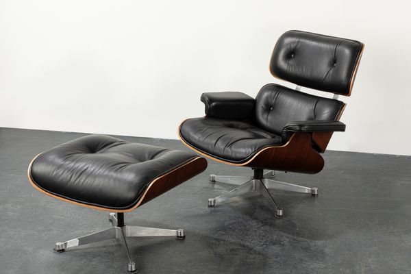 Charles & Ray Eames : Lounge Chair & Ottoman  - Asta Design e Arti Decorative - Associazione Nazionale - Case d'Asta italiane