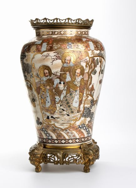 Vaso giapponese Satsuma montato su bronzo francese  - Asta Mobili, Oggetti d'arte e Vetri da collezione - Associazione Nazionale - Case d'Asta italiane