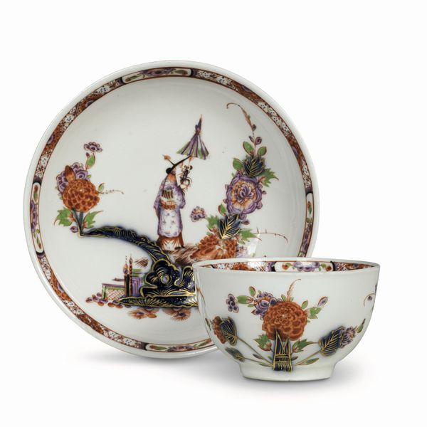 Tazza con piattino<BR>Meissen, 1735 circa<BR>Pittura di Johann Ehrenfried Stadler<BR>  - Asta Maioliche e Porcellane da Collezione - Associazione Nazionale - Case d'Asta italiane