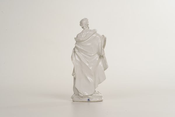 Figurina di Giulio Cesare<BR>Meissen, 1750 circa <BR>Modello di J.J.Kaendler<BR>  - Asta Maioliche e Porcellane da Collezione - Associazione Nazionale - Case d'Asta italiane