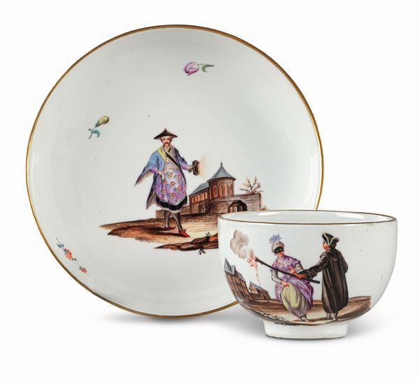 Tazza con piatto<BR>Germania, Manifattura di Hchst, circa 1770<BR>  - Asta Maioliche e Porcellane da Collezione - Associazione Nazionale - Case d'Asta italiane