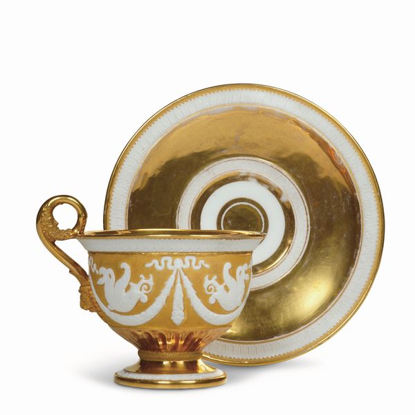 Tazza con piattino<BR>Parigi, Manifattura Lebon-Halley, 1818-1822<BR>  - Asta Maioliche e Porcellane da Collezione - Associazione Nazionale - Case d'Asta italiane