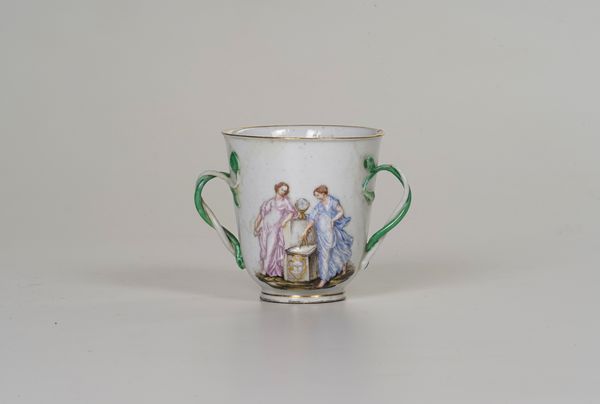 Tazza con decoro a bassorilievo istoriato<BR>Doccia,Manifattura Ginori, 1755 circa<BR>  - Asta Maioliche e Porcellane da Collezione - Associazione Nazionale - Case d'Asta italiane