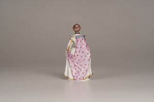 Rara figurina di Colombina<BR>Strasburgo o Frankenthal, Manifattura di Paul-Antoine Hannong, 1751-1759<BR>  - Asta Maioliche e Porcellane da Collezione - Associazione Nazionale - Case d'Asta italiane