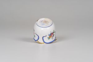 Pot  pommade<BR>Svres, 1764<BR>  - Asta Maioliche e Porcellane da Collezione - Associazione Nazionale - Case d'Asta italiane