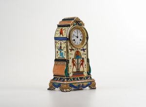 Orologio da tavolo<BR>Probabilmente Parigi, 1835 circa<BR>  - Asta Maioliche e Porcellane da Collezione - Associazione Nazionale - Case d'Asta italiane