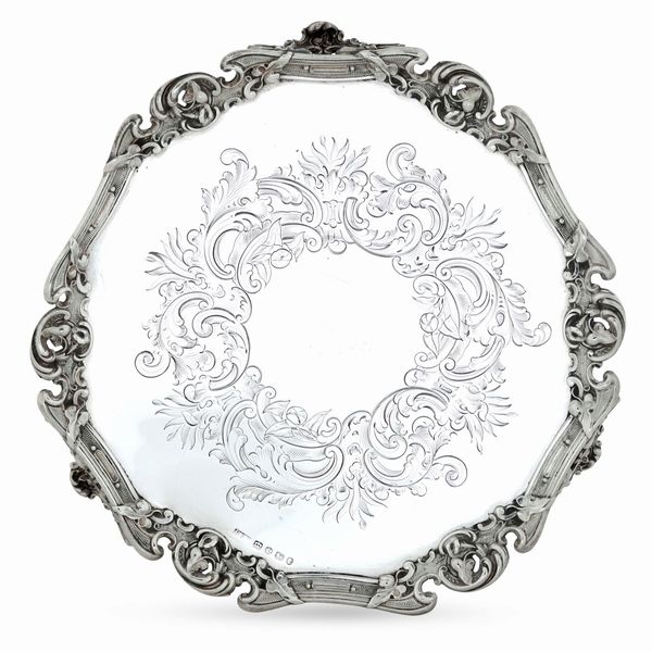 Salver. Citt di Sheffield, 1854. Marchio dell'argentiere R&S entro rettangolo (non identificato)  - Asta Argenti da collezione | Antichi - Associazione Nazionale - Case d'Asta italiane