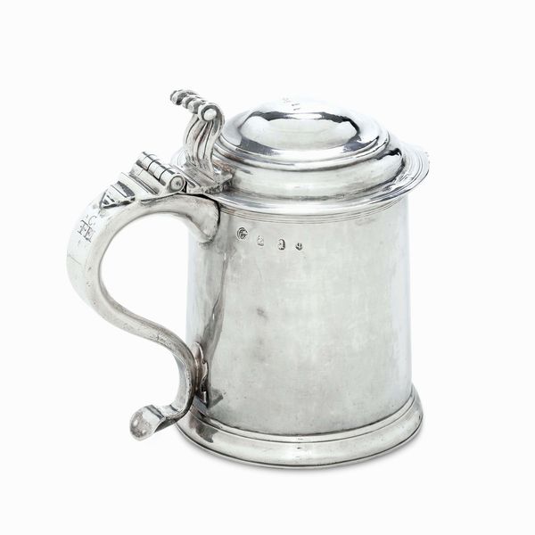 Tankard. Londra, 1709. Argentiere William Gamble  - Asta Argenti da collezione | Antichi - Associazione Nazionale - Case d'Asta italiane