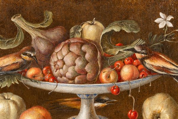 Orsola Maddalena Caccia : Natura morta con alzatina di frutta e tre gruccioni  - Asta Old Masters - Associazione Nazionale - Case d'Asta italiane