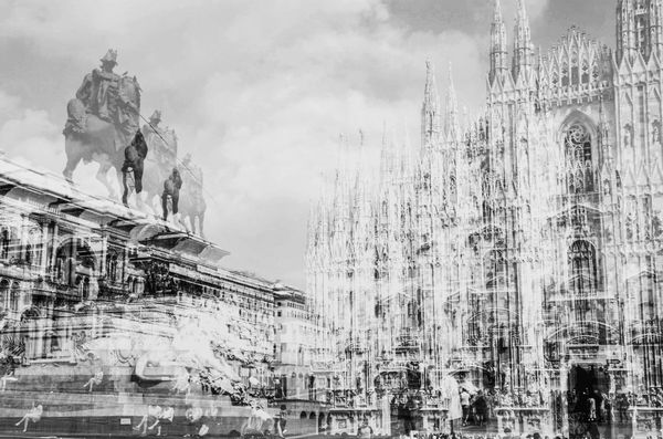 Maurizio Gabbana : Dynamic Duomo, Milano  - Asta Fotografia: Under 1K - Associazione Nazionale - Case d'Asta italiane