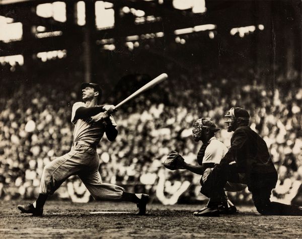 Hy Peskin : Joe DiMaggio  - Asta Fotografia: Under 1K - Associazione Nazionale - Case d'Asta italiane