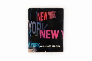 William Klein : New York. Life is good and good for you in New York  - Asta Fotografia: Under 1K - Associazione Nazionale - Case d'Asta italiane