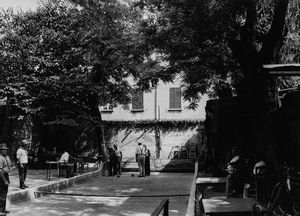 PAOLO MONTI - Gioco delle bocce nel centro storico di Forlì