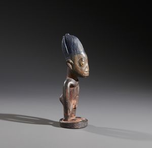 Scultura gemello Ibeji singola. Yoruba - Nigeria.  - Asta Asta 464 | WUNDERKAMMER, CURIOSITIES & ETNOGRAFICA - GENIUS & ART Online - Associazione Nazionale - Case d'Asta italiane