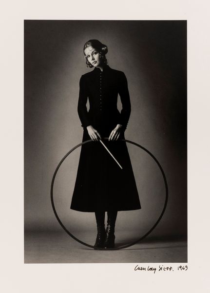 Jeanloup Sieff : Barbara, robe Yves Saint Laurent, Vogue, Paris  - Asta Fotografia - Associazione Nazionale - Case d'Asta italiane