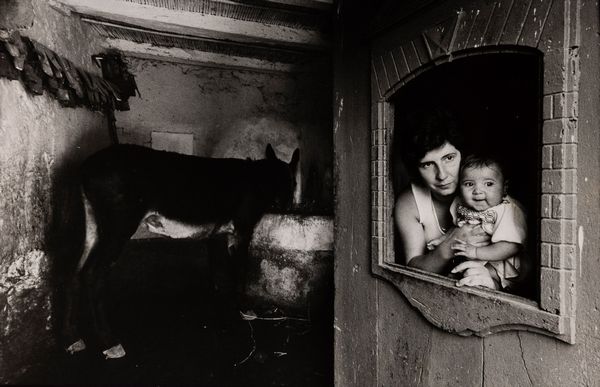 Leonard Freed : Madonie, dalla serie Crossroads Sicily  - Asta Fotografia - Associazione Nazionale - Case d'Asta italiane