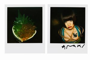 NOBUYOSHI ARAKI : Due polaroid: Bondage / Food  - Asta Fotografia - Associazione Nazionale - Case d'Asta italiane