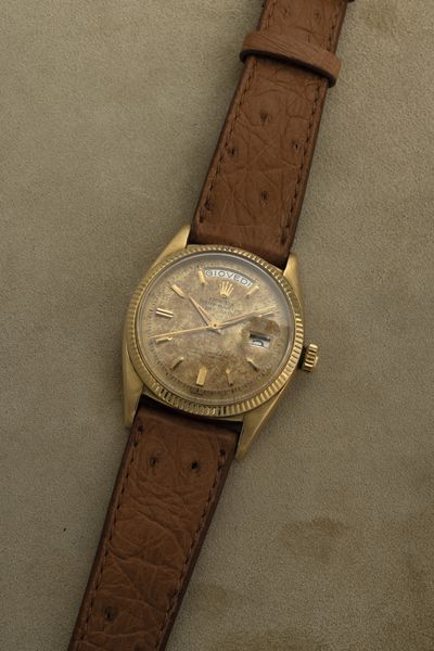 ROLEX : Daydate ref 6611 in oro giallo 18k con quadrante virato indici a daga movimento automatico e indicazione di giorno e data  - Asta Orologi da Polso - Associazione Nazionale - Case d'Asta italiane