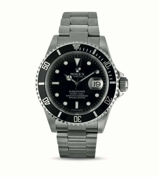 ROLEX : Submariner ref 16610, quadrante nero indici bicchierini, bracciale Oyster, accompagnato da garanzia originale<BR>  - Asta Orologi da Polso - Associazione Nazionale - Case d'Asta italiane