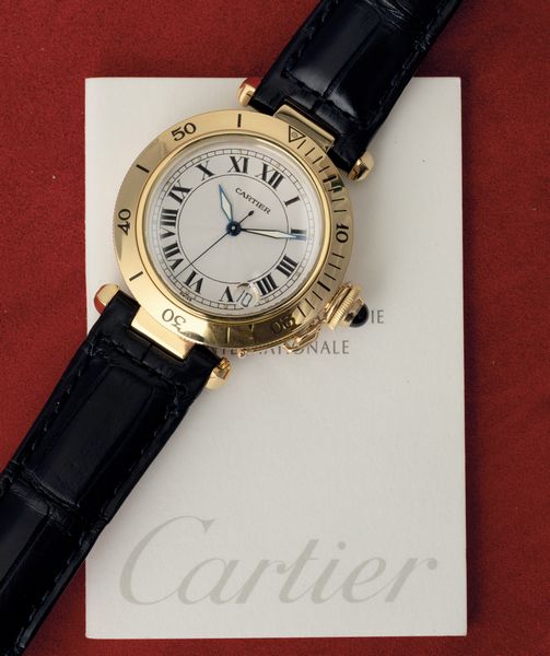 CARTIER : Pasha C ref 1035 in oro giallo 18k movimento automatico con datario, accompagnato da garanzia originale  - Asta Orologi da Polso - Associazione Nazionale - Case d'Asta italiane