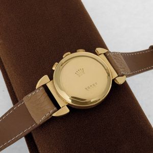 ROLEX : Cronografo antimagnetico ref 3082 in oro giallo 18k con anse snodate e tasti a oliva, due contatori e scala tachimetrica a chiocciola  - Asta Orologi da Polso - Associazione Nazionale - Case d'Asta italiane