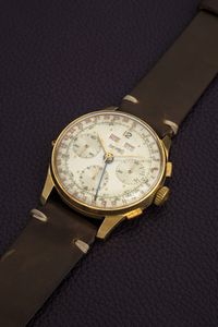 Eberhard & Co : Dato-Compax in oro giallo 18k, cronografo con triplo calendario, anse sfaccettate, carica manuale  - Asta Orologi da Polso - Associazione Nazionale - Case d'Asta italiane