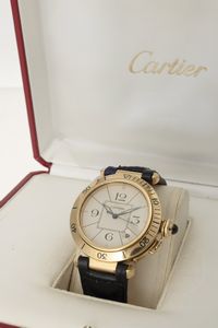 CARTIER : Pasha ref 1020 grande misura in oro giallo 18k, carica automatica con datario, completo di scatola e garanzia  - Asta Orologi da Polso - Associazione Nazionale - Case d'Asta italiane