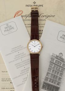 PATEK PHILIPPE : Elegante Calatrava Clos de Paris ref 3520 in oro giallo 18k, quadrante bianco numeri Romani, carica manuale con garanzia originale  - Asta Orologi da Polso - Associazione Nazionale - Case d'Asta italiane