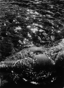 Lucien Clergue - Senza titolo (Nudo)