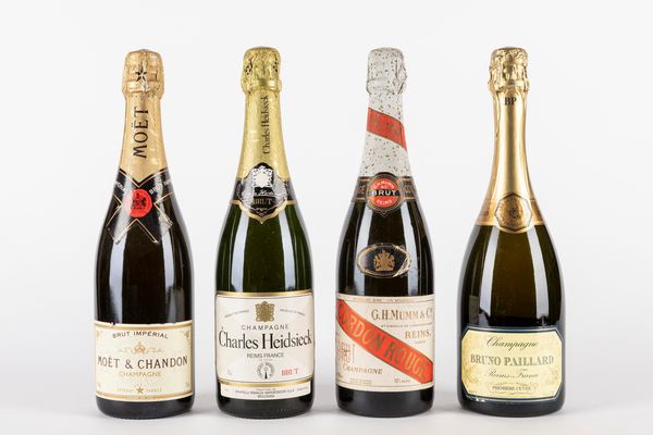 FRANCIA : Selezione Champagne (4 BT)  - Asta Vini e Distillati - Associazione Nazionale - Case d'Asta italiane