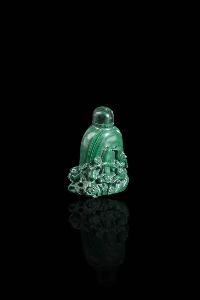 SNUFF BOTTLE : Snuff bottle in malachite  - Asta Arte Orientale  - Associazione Nazionale - Case d'Asta italiane