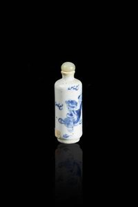 SNUFF BOTTLE - Snuff bottle in porcellana bianca e blu