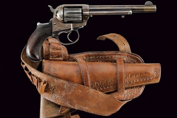 Colt model 1877 Lightning D. A. Revolver  - Asta Una Vasta Selezione di Armi da Fuoco Americane - Associazione Nazionale - Case d'Asta italiane