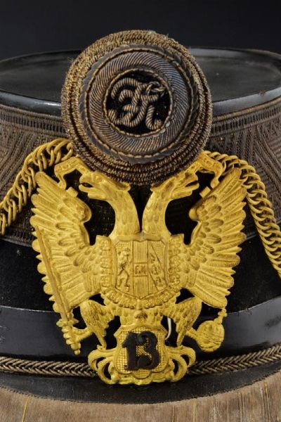 Shako da ufficiale d'Artiglieria  - Asta Rare Armi Antiche e Militaria da tutto il mondo - Associazione Nazionale - Case d'Asta italiane