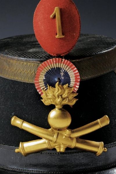 Shako da ufficiale d'artiglieria  - Asta Rare Armi Antiche e Militaria da tutto il mondo - Associazione Nazionale - Case d'Asta italiane