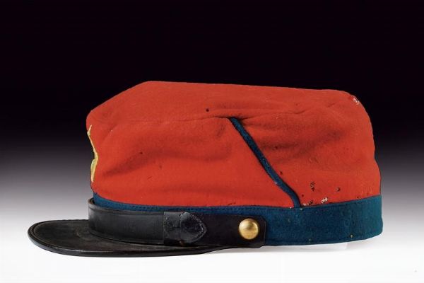 Berretto garibaldino  - Asta Rare Armi Antiche e Militaria da tutto il mondo - Associazione Nazionale - Case d'Asta italiane