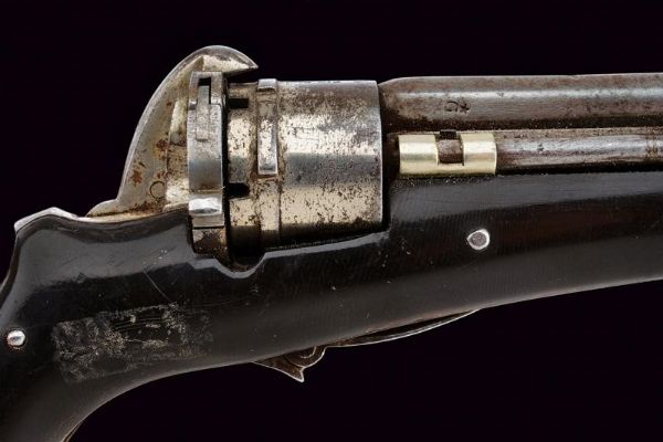 Revolver a spillo con coltello pieghevole  - Asta Rare Armi Antiche e Militaria da tutto il mondo - Associazione Nazionale - Case d'Asta italiane